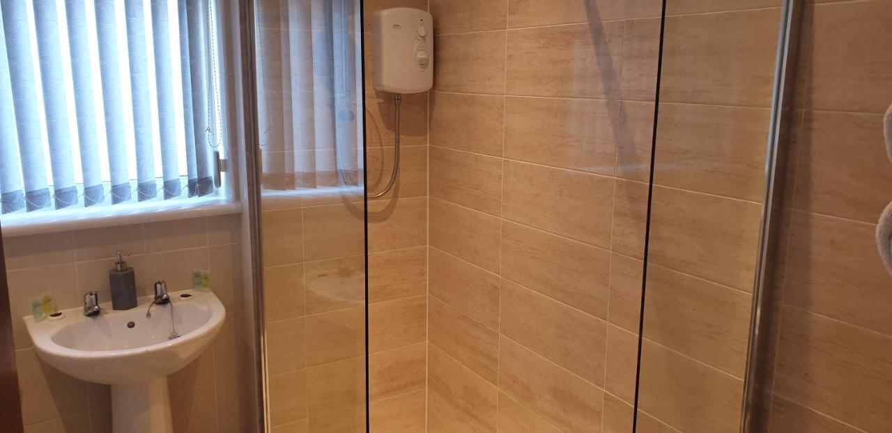 Lockinbar Holiday Apartments Tenby Ngoại thất bức ảnh
