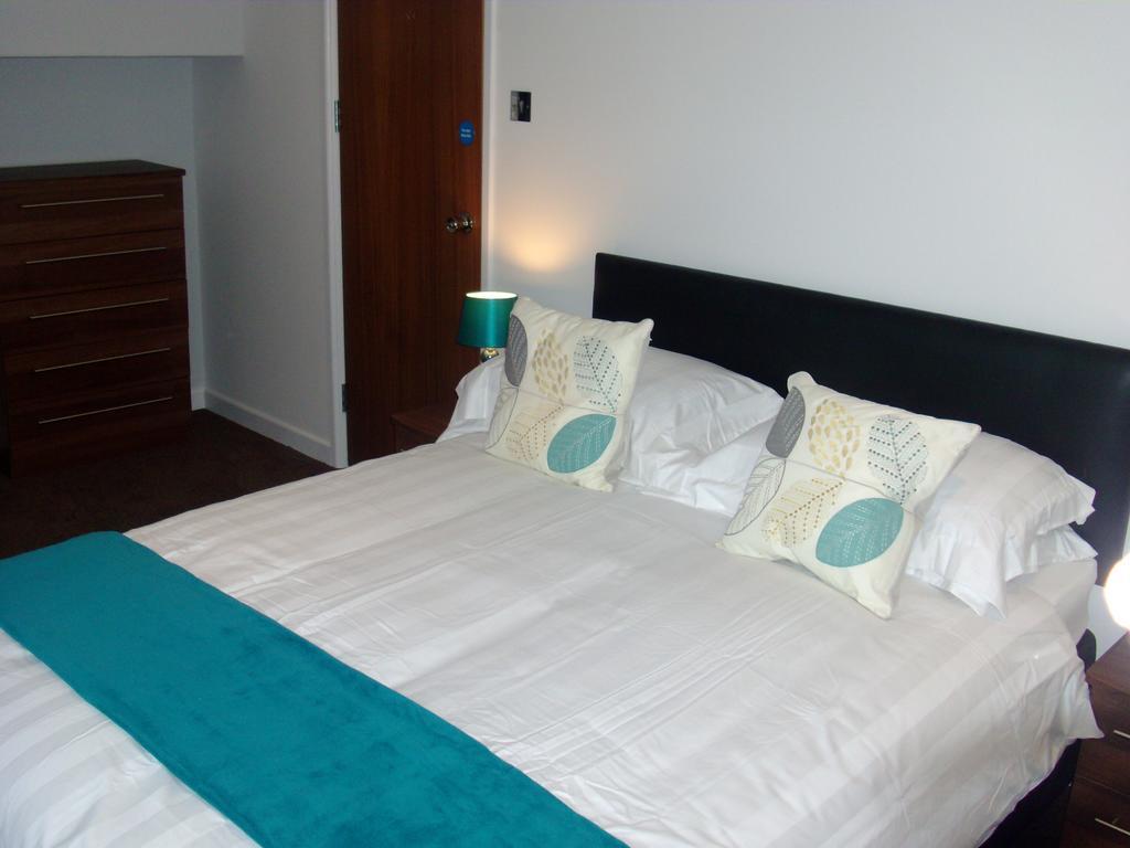 Lockinbar Holiday Apartments Tenby Ngoại thất bức ảnh