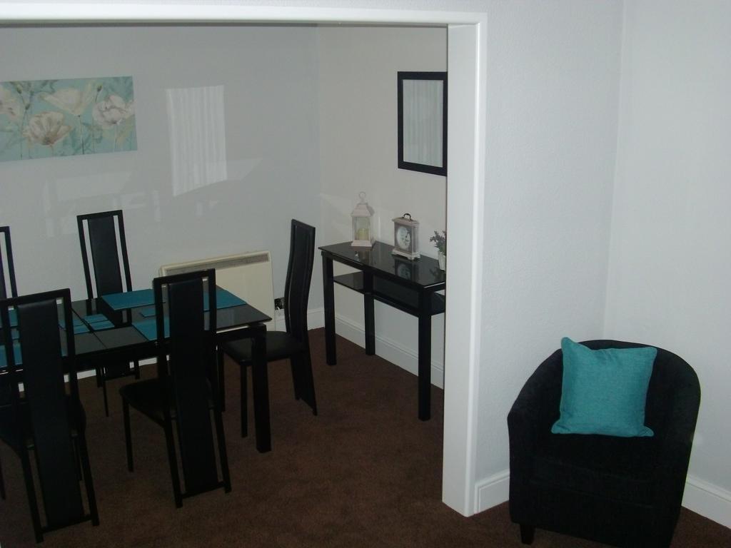 Lockinbar Holiday Apartments Tenby Phòng bức ảnh