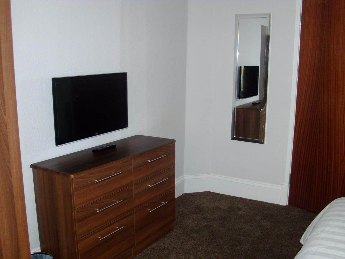 Lockinbar Holiday Apartments Tenby Ngoại thất bức ảnh