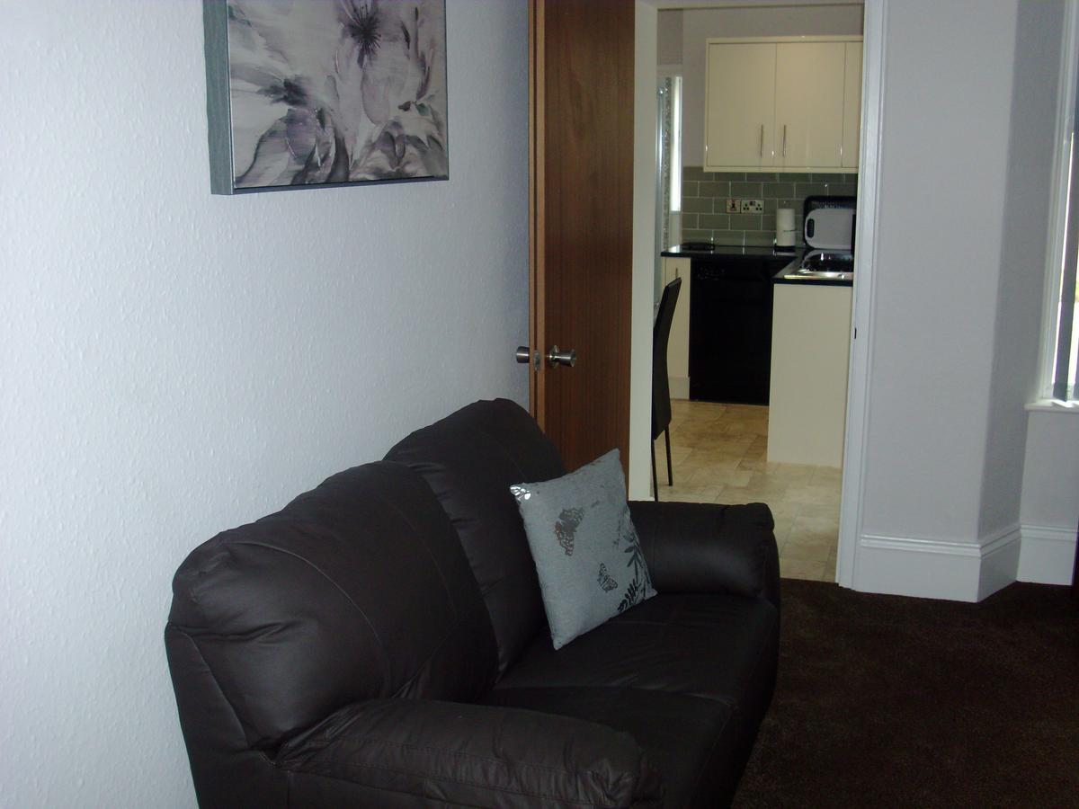Lockinbar Holiday Apartments Tenby Ngoại thất bức ảnh